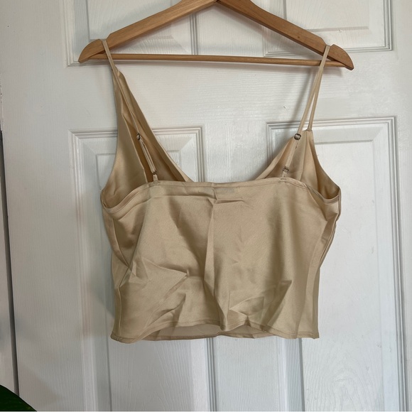 NWT Satin Asymmetrical Cowlneck Cami from Abercrombie & Fitch - Picture 2 of 7